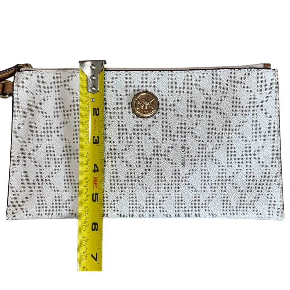 Michael Kors Fulton White MK Signature Monogram Wristlet Wallet Clutch